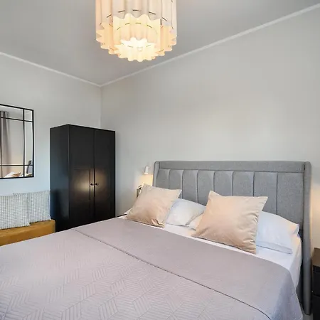 Сasa de vacaciones Tina's Tiny House *