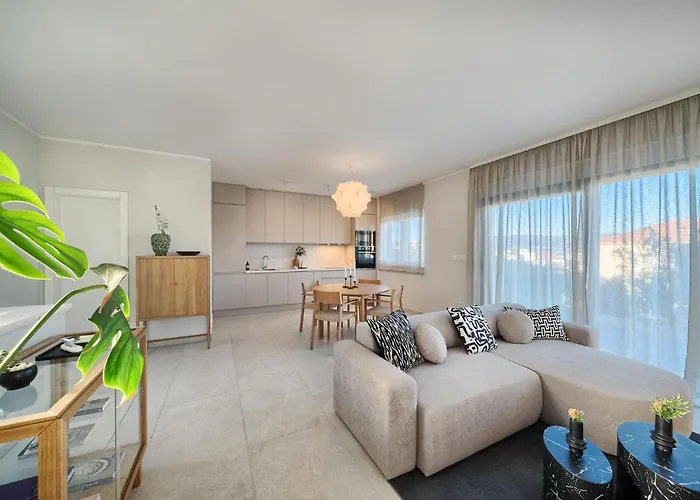 Holiday home Tina's Tiny House Slatine